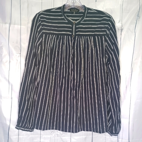 Lucky Brand Tops - Lucky Brand button-down blue and white striped top